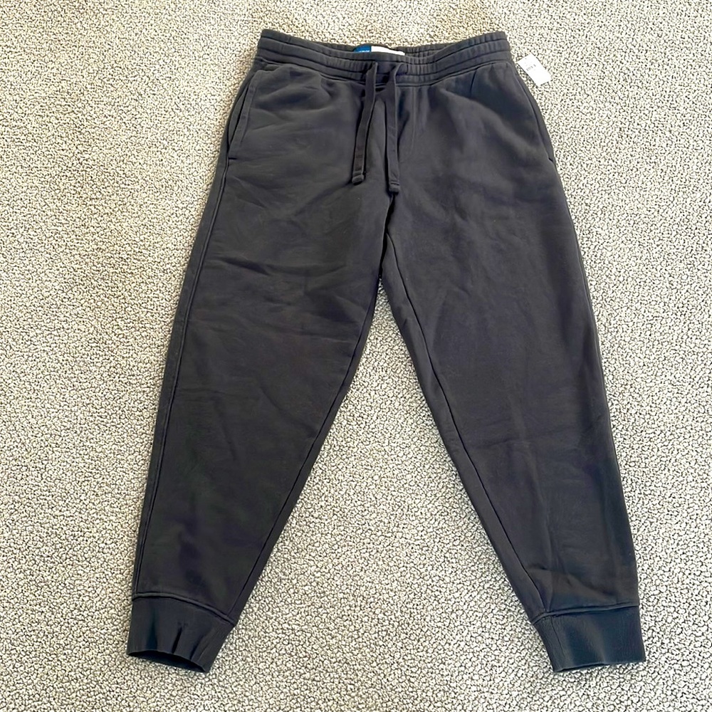 Old Navy Men’s joggers. Size medium. Dark gray. Tags on